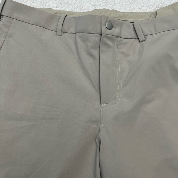 lululemon athletica Men's Hybrid Shorts - Gray NWT - Picture 3 of 12